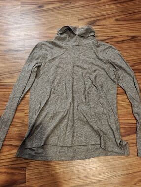 Madewell Gray Long Sleeve Turtleneck Top